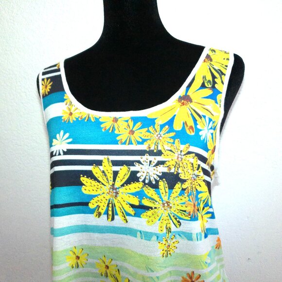 Spicewear, Stripe and daisy floral tank top, with golden/silver studs design. - Picture 4 of 11